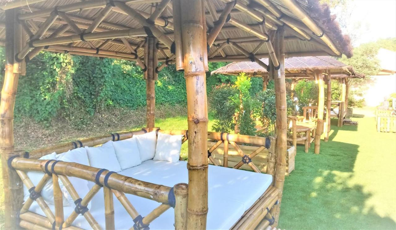 Hotel Les Jardins De Bormes, Sauna & Jacuzzi Exteriör bild