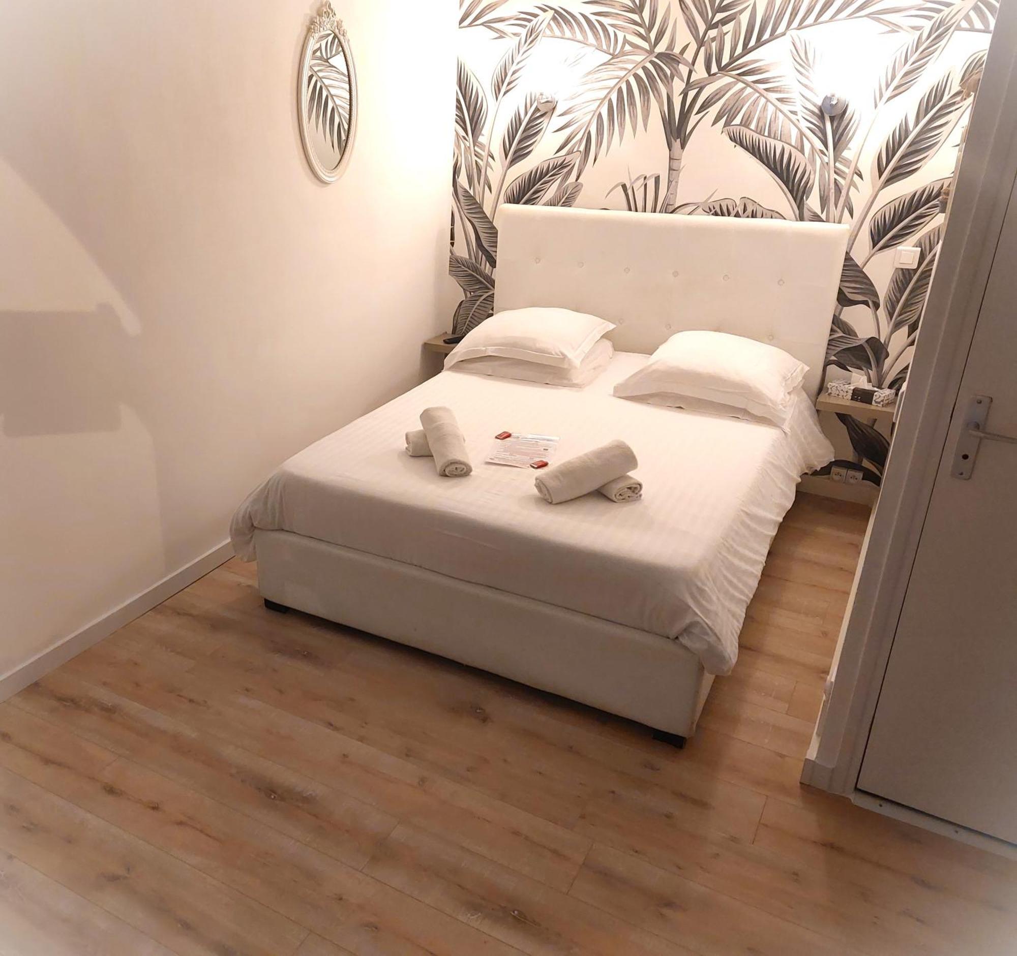 Hotel Les Jardins De Bormes, Sauna & Jacuzzi Rum bild