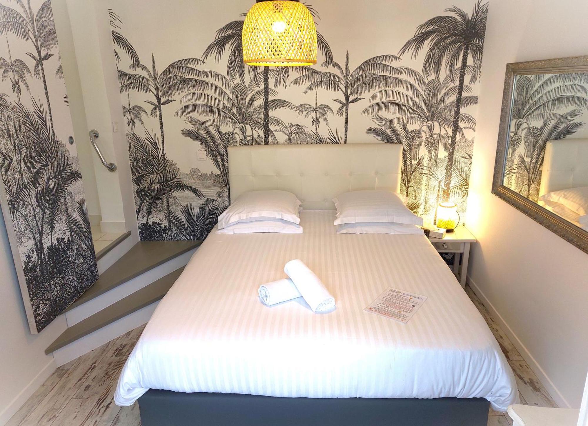 Hotel Les Jardins De Bormes, Sauna & Jacuzzi Rum bild